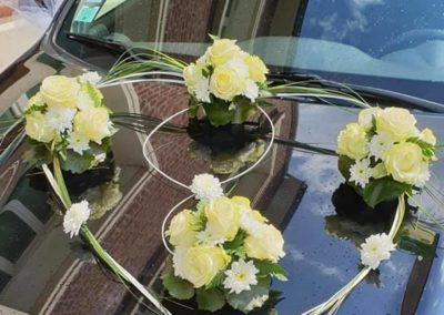 Décoration de voiture mariage - Histoire de Fleurs Abbeville